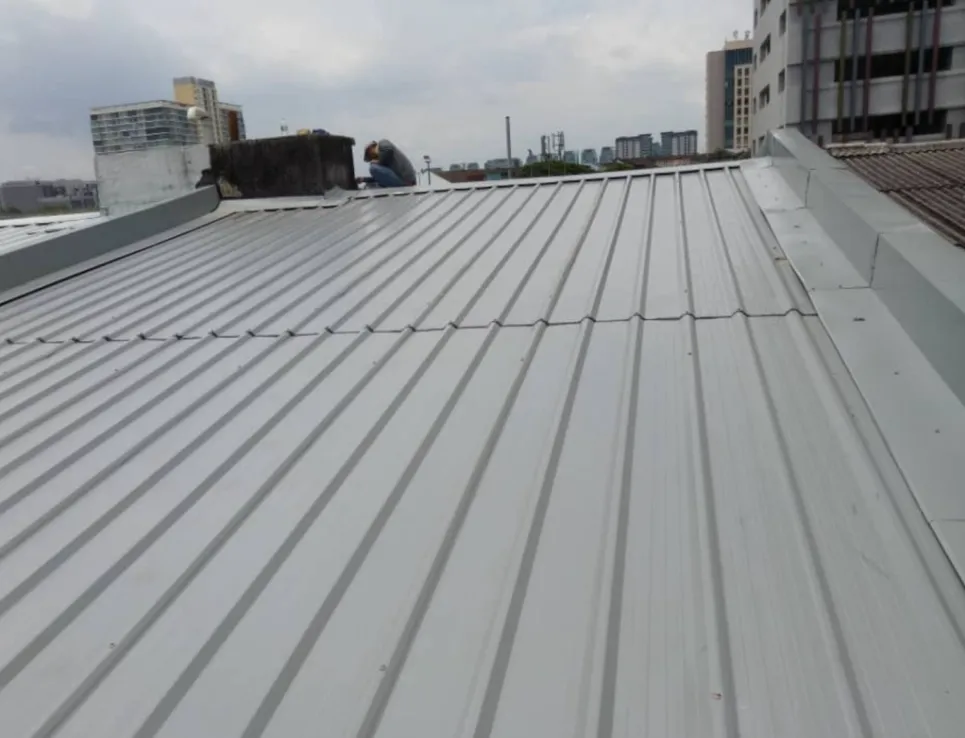 Metal Roof Panel Installation & Repair | Durable, Energy-Efficient Roofing Solutions